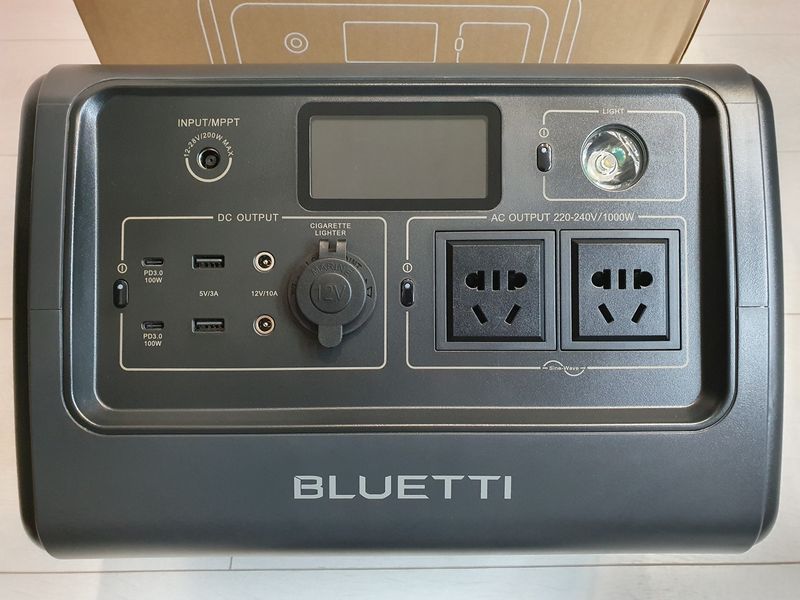 Зарядная станция BLUETTI EB70 на 1000W мощности и 716Wh емкости, 2500+ циклов 230571 фото
